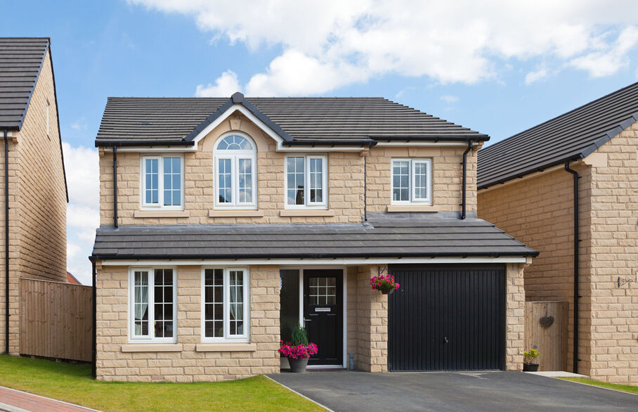 Detached House Kerb Appeal with garden