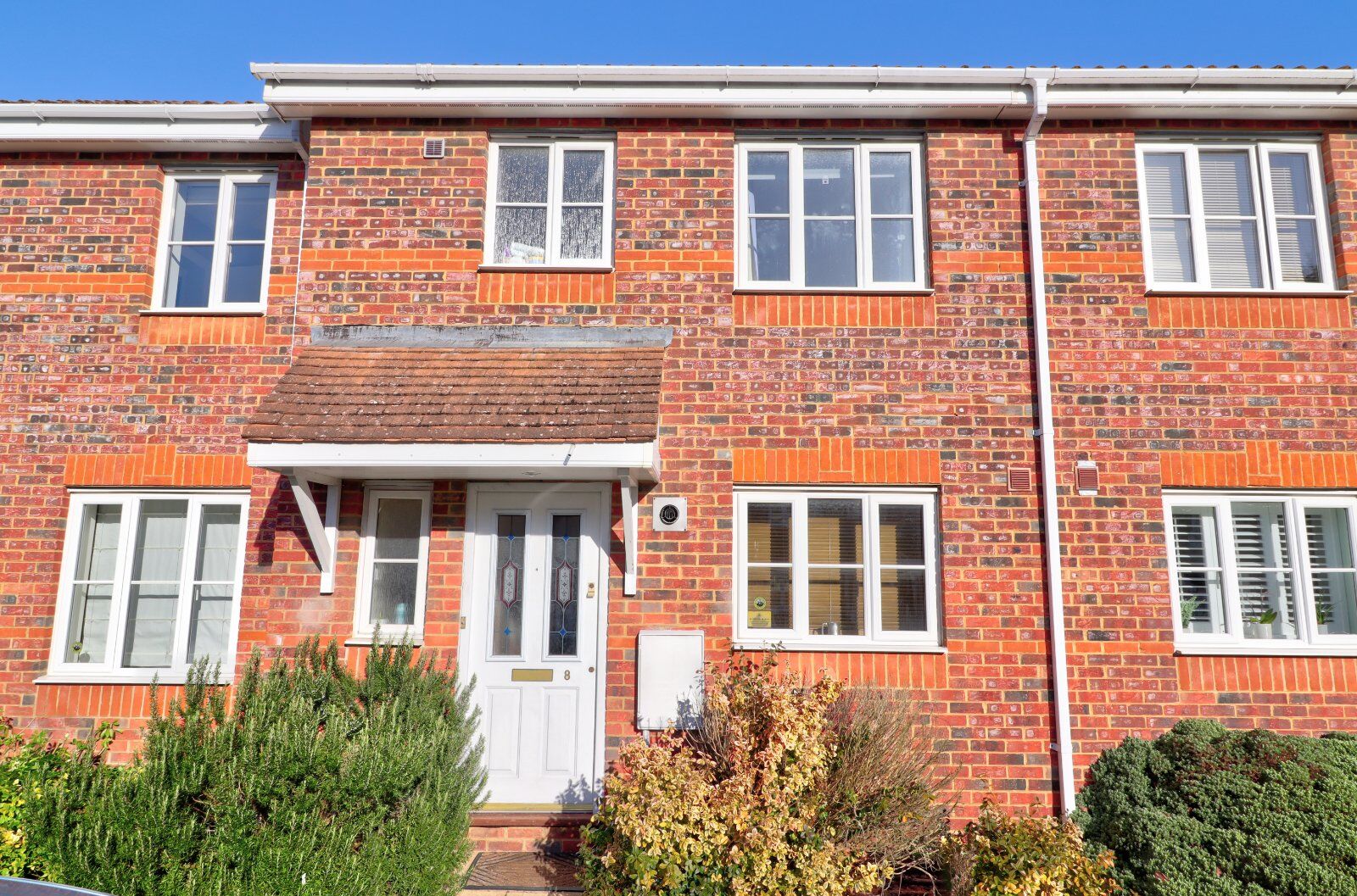 3 bedroom mid terraced house to rent, Available from 03/03/2024 Salisbury Close, Amersham, HP7, main image