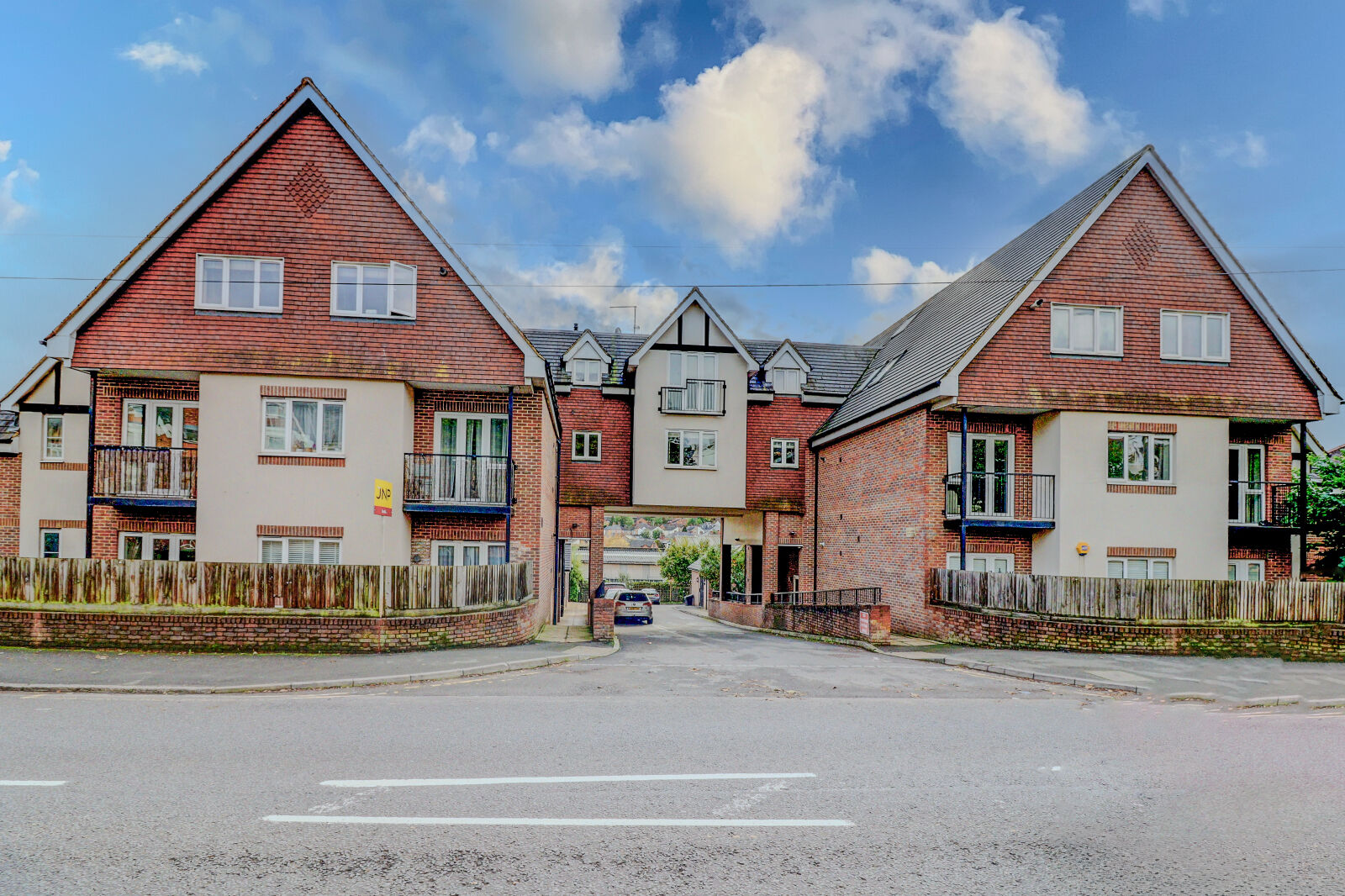2 bedroom  flat for sale West Wycombe Road, High Wycombe, HP12, main image