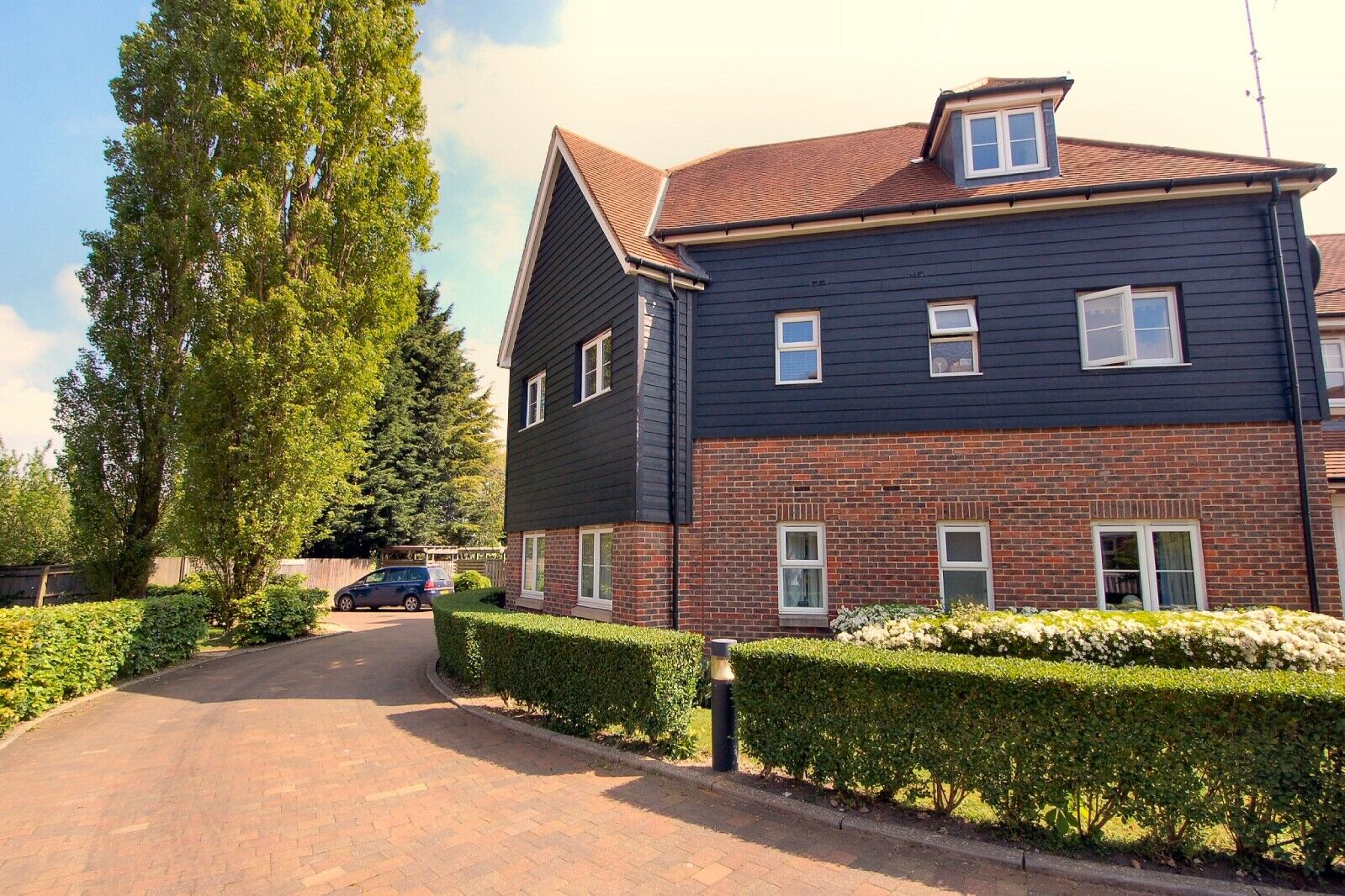2 bedroom  flat for sale Chairmakers Close, Princes Risborough, HP27, main image