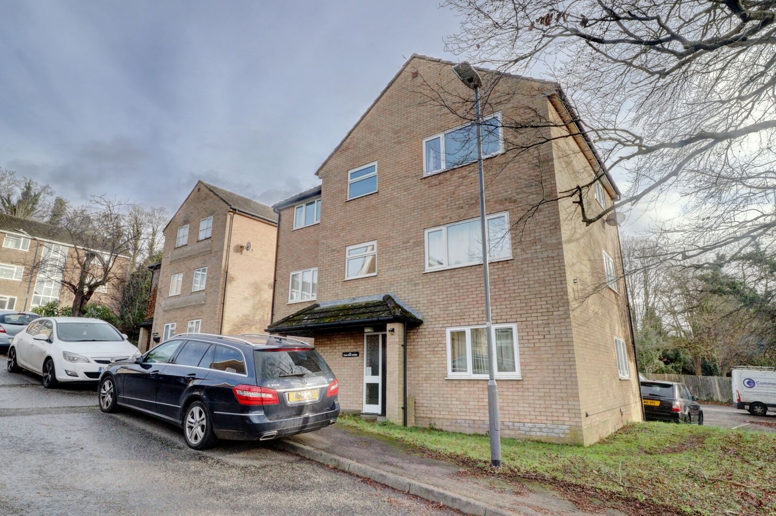 2 bedroom  flat to rent, Available now Brambleside, High Wycombe, HP11, main image