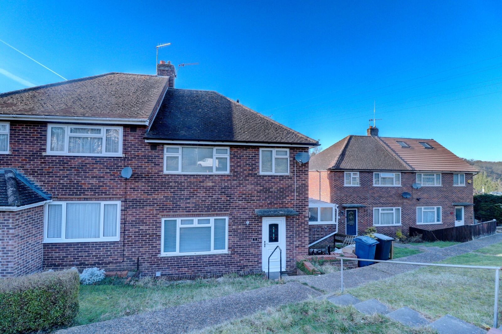 3 bedroom semi detached house to rent, Available now Youens Road, High Wycombe, HP12, main image