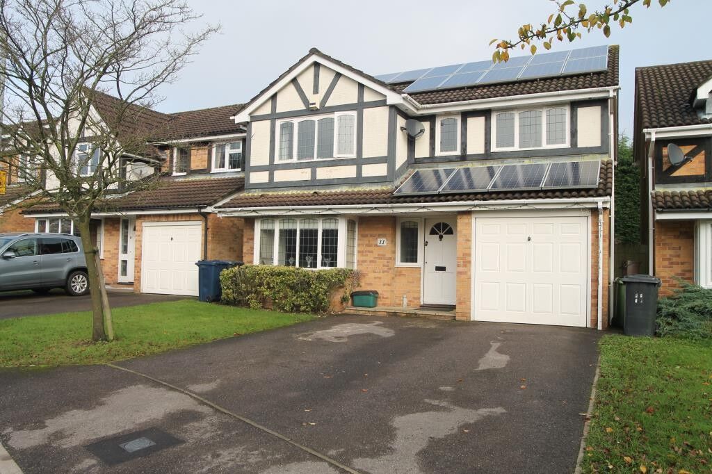 4 bedroom detached house to rent, Available now Fox Leigh, High Wycombe, HP11, main image