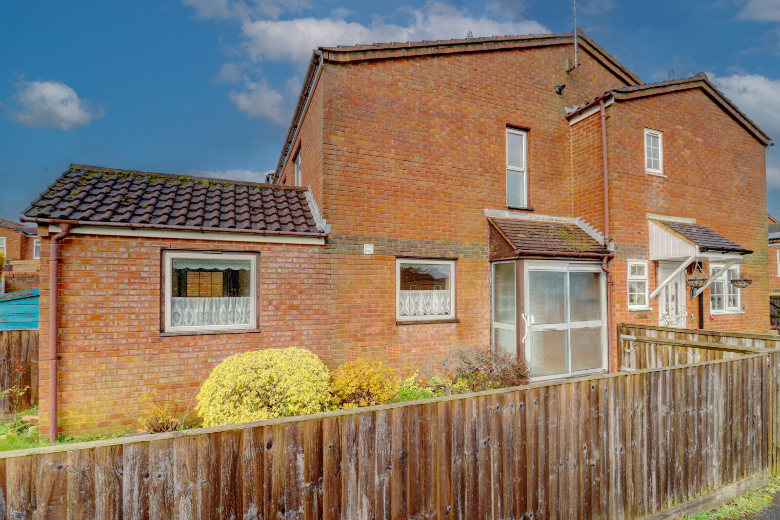 3 bedroom  house for sale Shrimpton Road, High Wycombe, HP12, main image