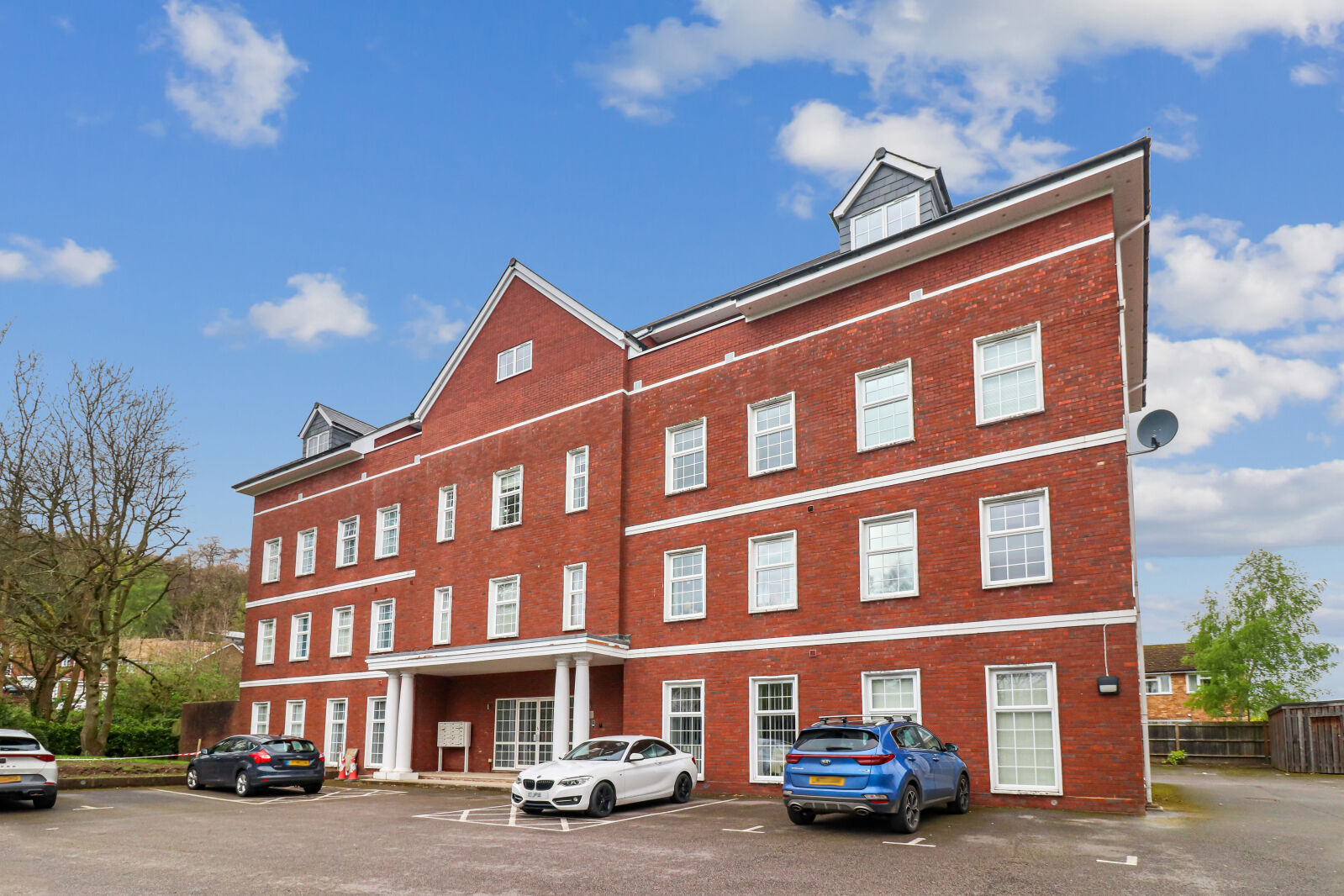 1 bedroom  flat for sale Park House, Station Road, HP10, main image