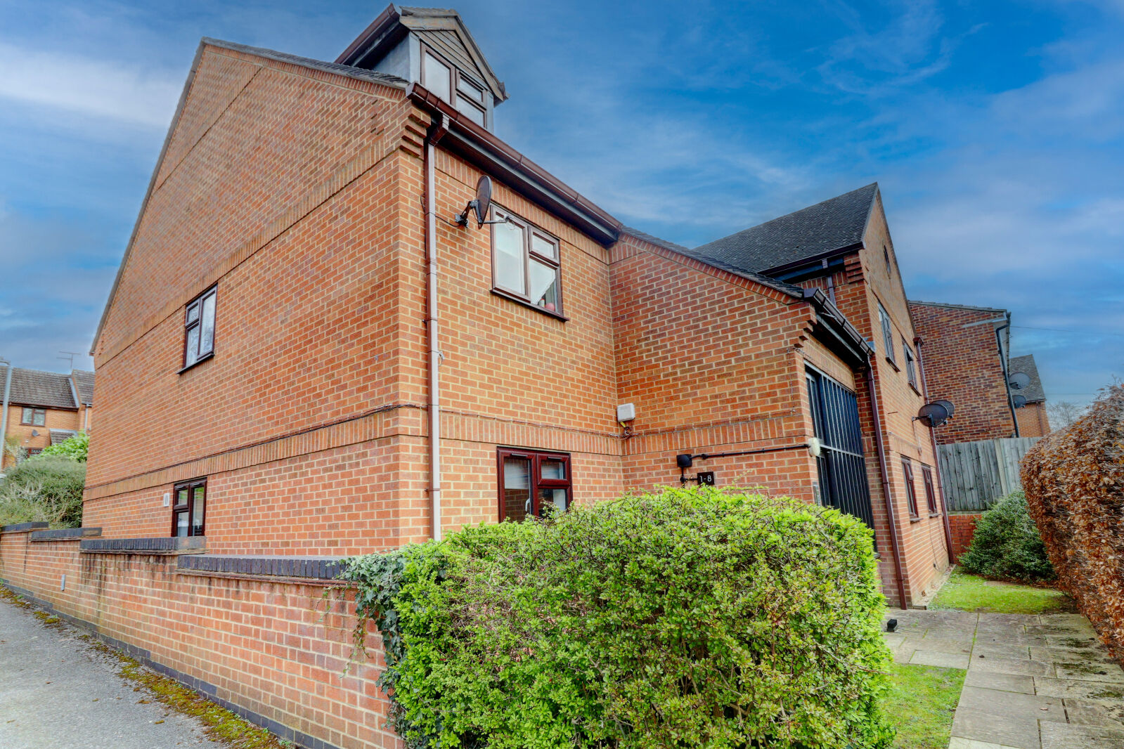 1 bedroom  flat for sale Old Coach Drive, High Wycombe, HP11, main image