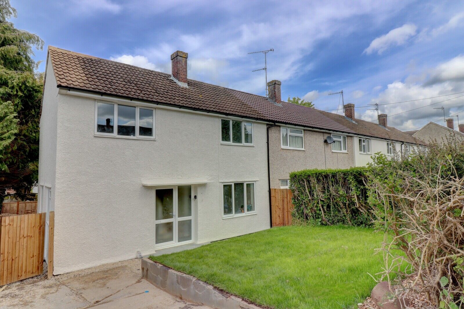 3 bedroom end terraced house for sale Southfield Road, Princes Risborough, HP27, main image