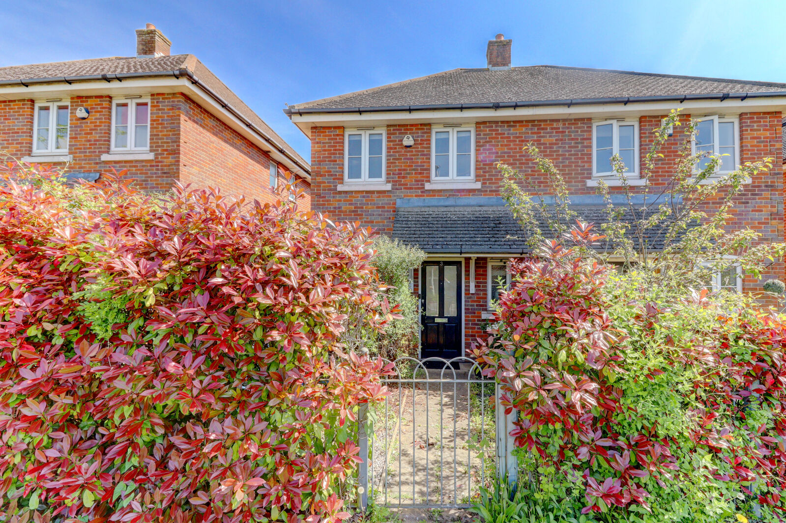 2 bedroom semi detached house for sale John Hall Way, High Wycombe, HP12, main image