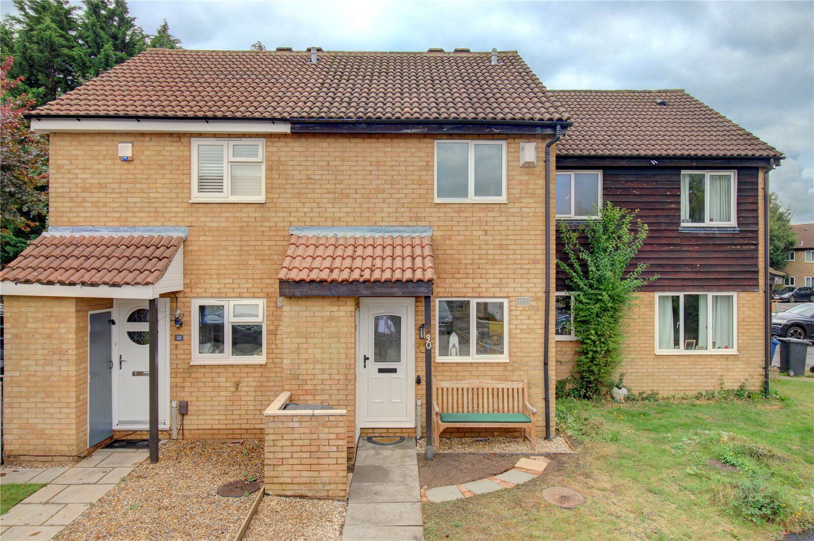 2 bedroom mid terraced house for sale Lansdowne Way, High Wycombe, HP11, main image