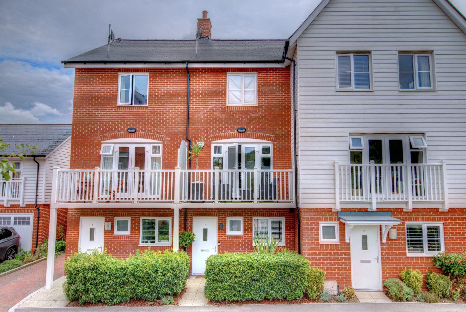 3 bedroom mid terraced house for sale Venics Way, High Wycombe, HP11, main image