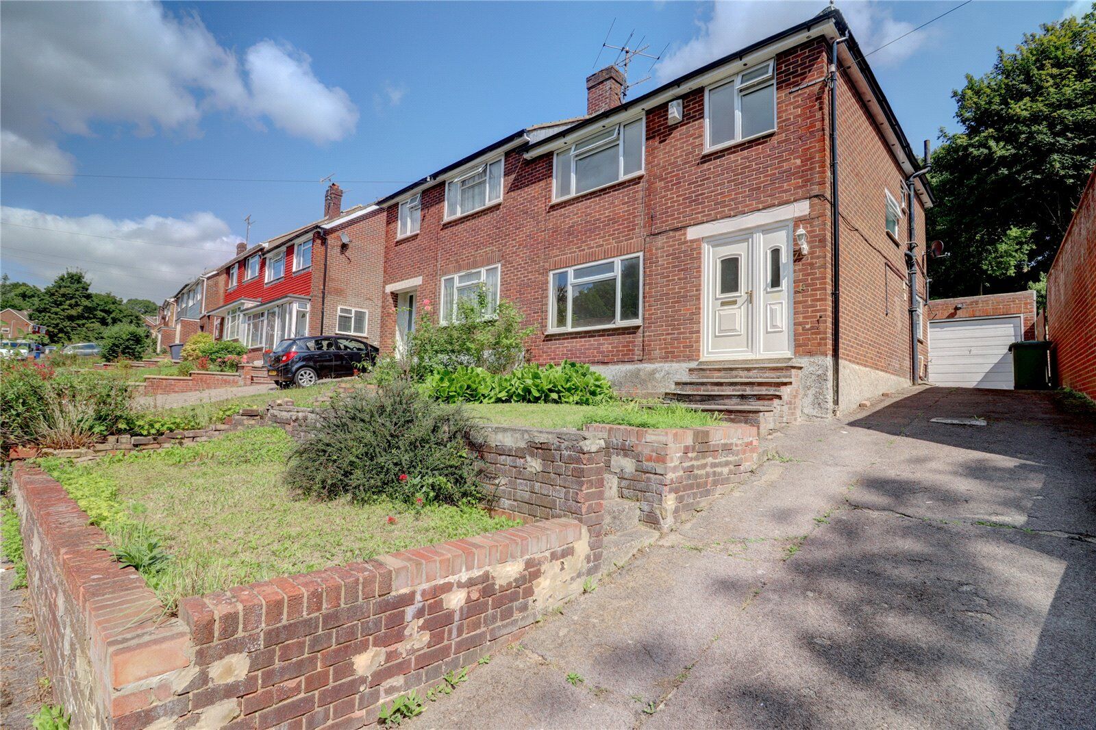 3 bedroom semi detached house for sale Arnison Avenue, High Wycombe, HP13, main image