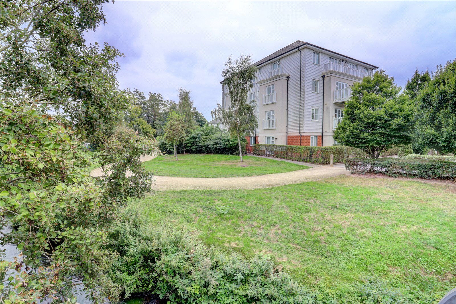 2 bedroom  flat for sale York House, Chequers Avenue, HP11, main image