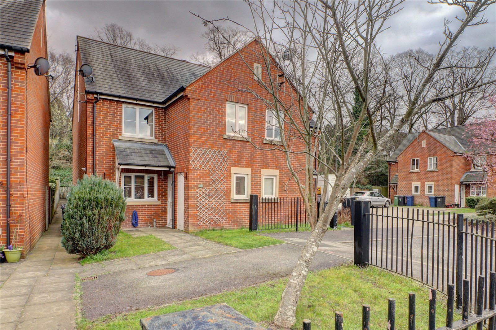3 bedroom semi detached house for sale Lady Verney Close, High Wycombe, HP13, main image