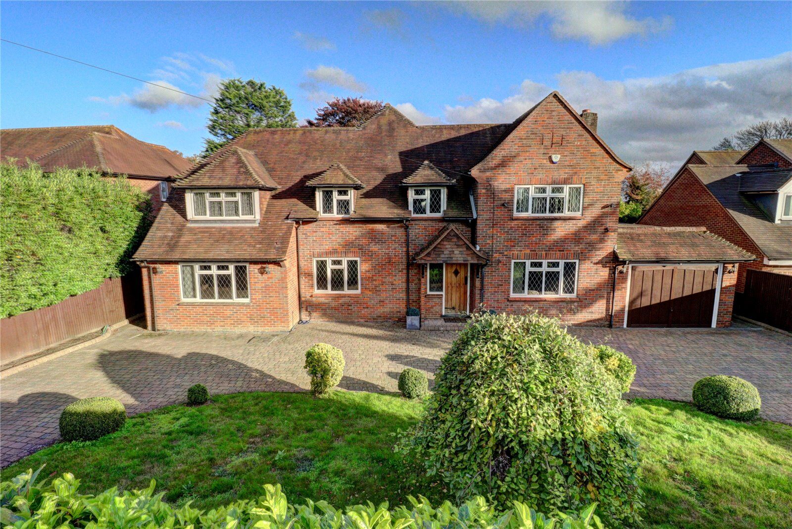 6 bedroom detached house for sale Marlow Road, High Wycombe, HP11, main image