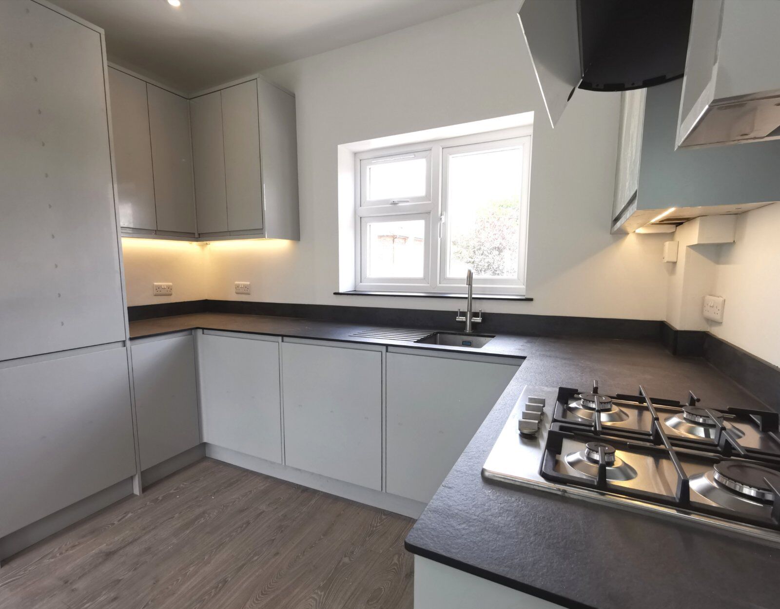 2 bedroom  flat for sale Chadwick Street, High Wycombe, HP13, main image