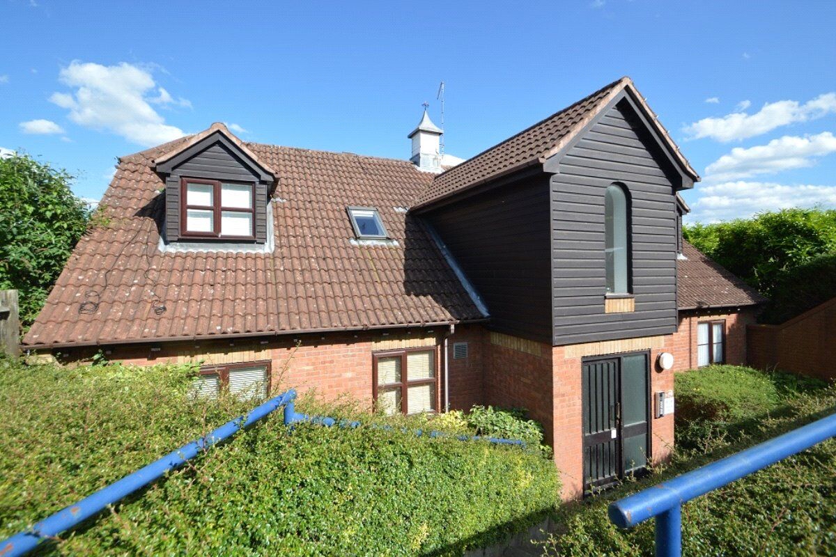 1 bedroom  flat for sale Gandon Vale, High Wycombe, HP13, main image